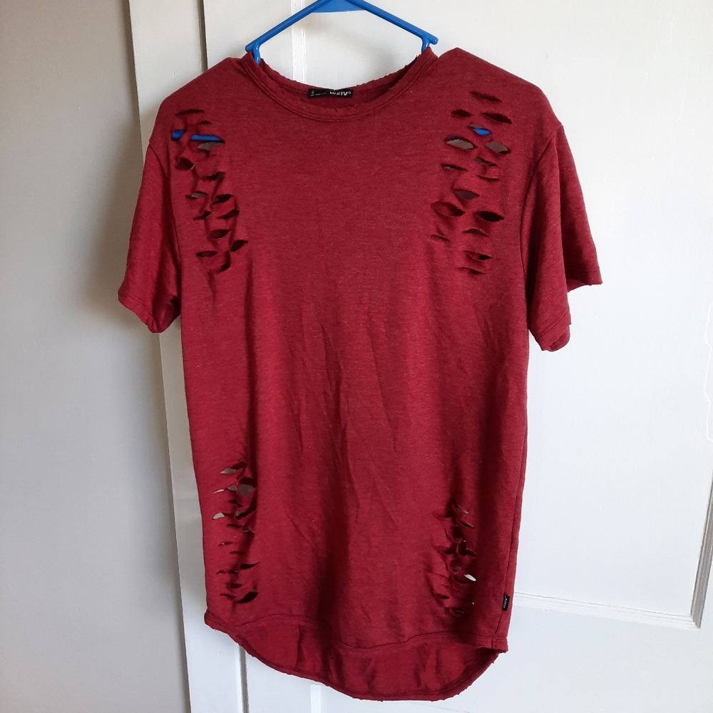 Weiv Red Distressed Scallop Tee - Picture 4 of 4